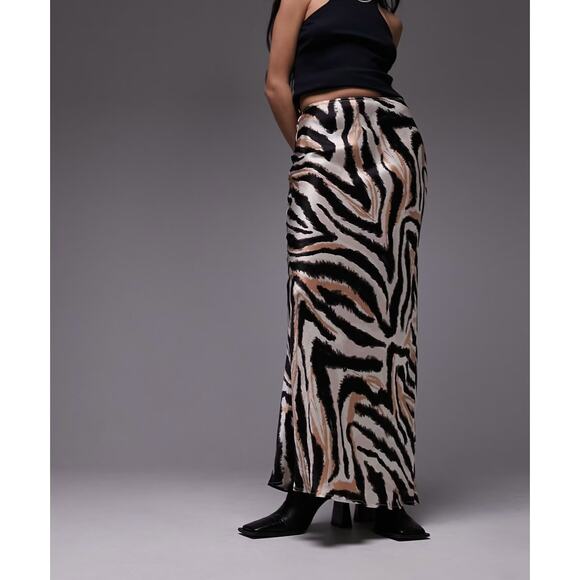 Topshop Dresses & Skirts - Topshop Tiger Animal Print Maxi Bias Satin High Rise A-line Skirt in Multi, sz 4